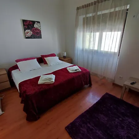 Pensionat Santa Catarina 2 - Your Refuge In The Heart Of Alenquer